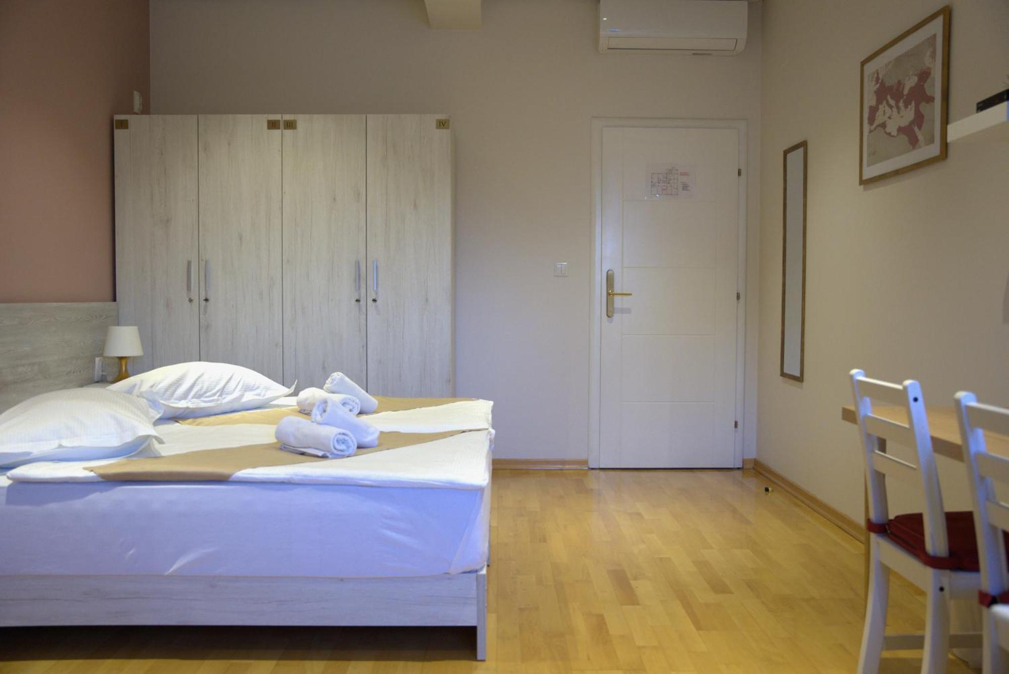Boutique Hostel Livia Metkovic Exterior photo